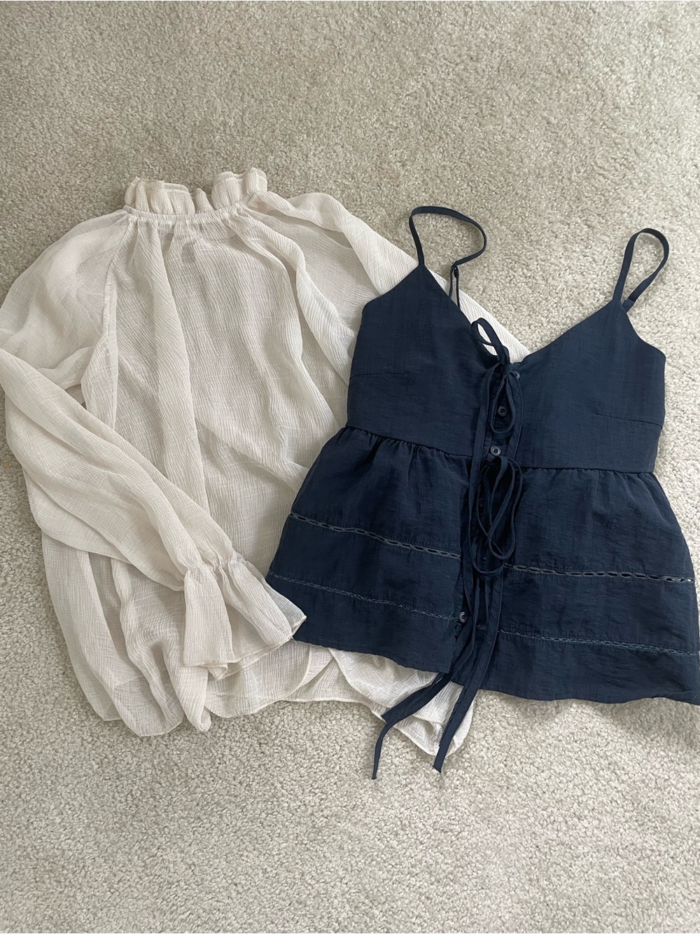 2 Piece Navy Tie Front Cami + Ivory Ruffle Blouse Set Small - Picture 2 of 4
